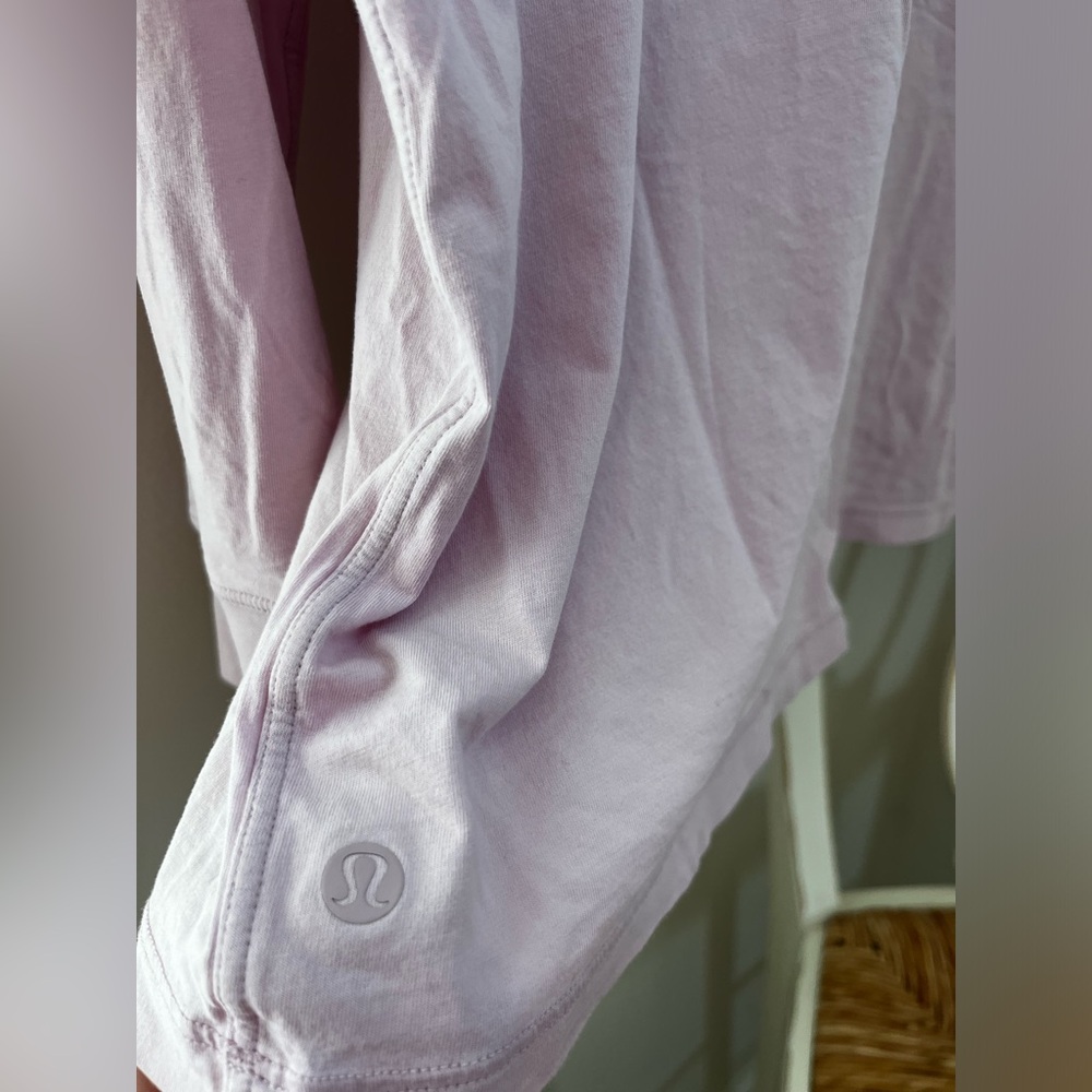 LuLuLemon Light Lavender Long Sleeve tee - Picture 6 of 6